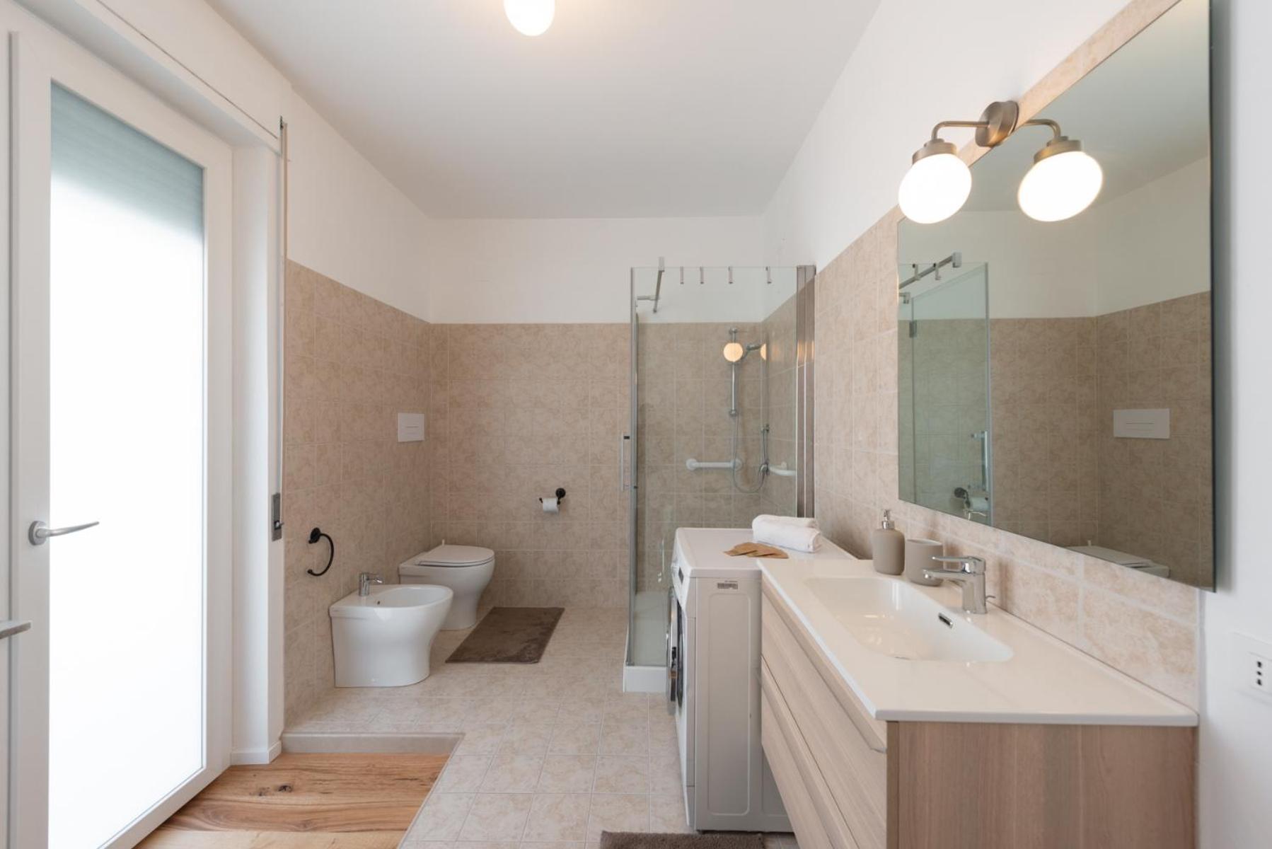 Paola Maison New Apartment! Пескара Екстериор снимка